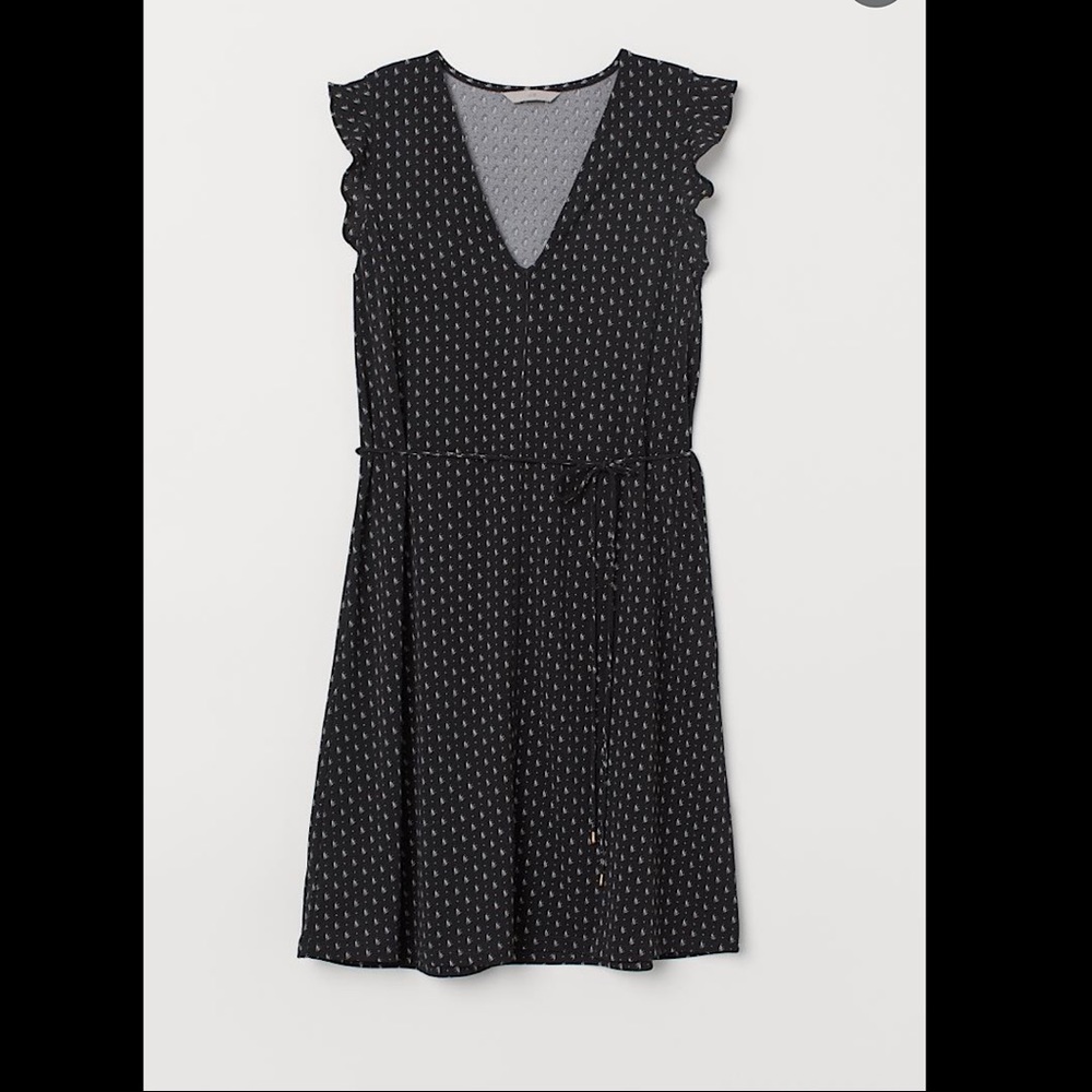 H&M printed ruffle sleeve dress